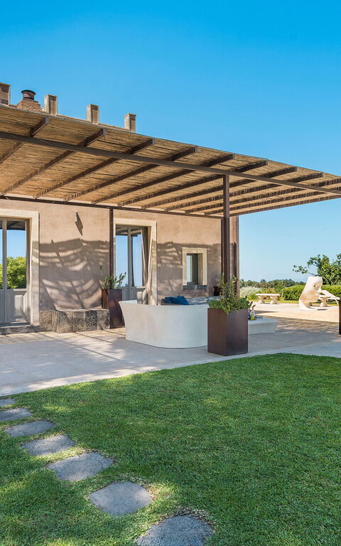 Villa Torre Etnea: Have, Udendørs, Udvendige