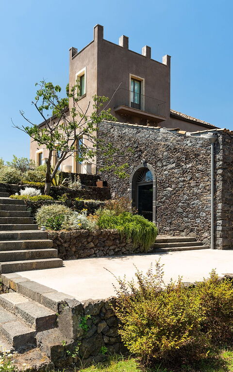 Villa Torre Etnea: Have, Udvendige