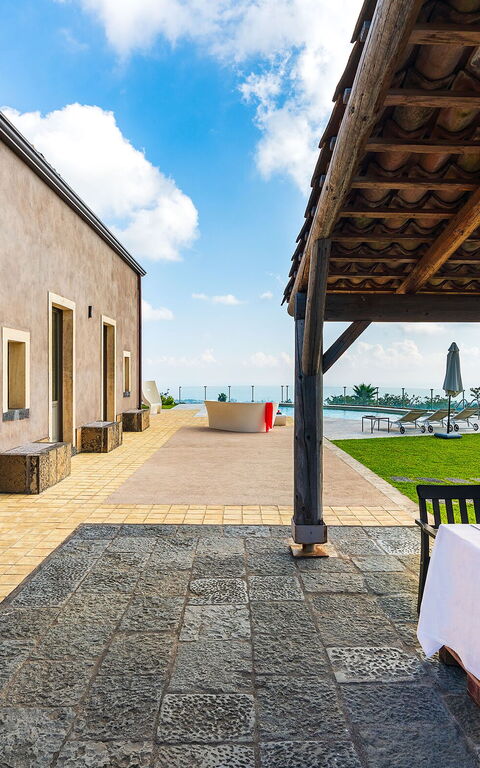 Villa Torre Etnea: Have, Udendørs