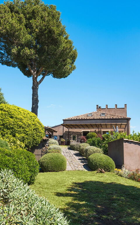 Villa Torre Etnea: Have, Udendørs, Udvendige