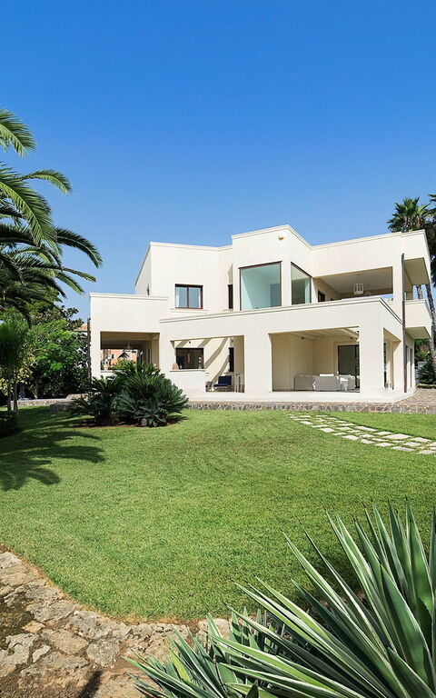 Villa La Plage: Have, Udendørs, Visninger