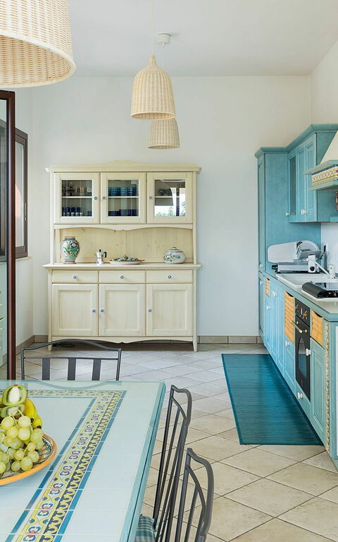 Villa La Plage: Frokostlokale, Køkken