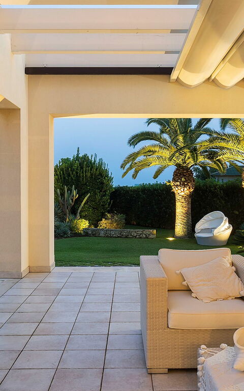 Villa La Plage: Altan / terrasse / gårdhave