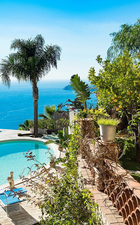 Villa Luce: Have, pool