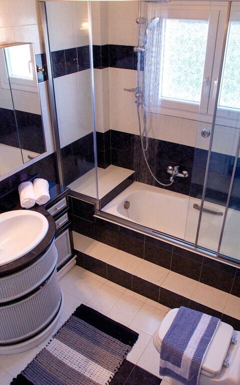 Villa Corfu Panorama: Badeværelse