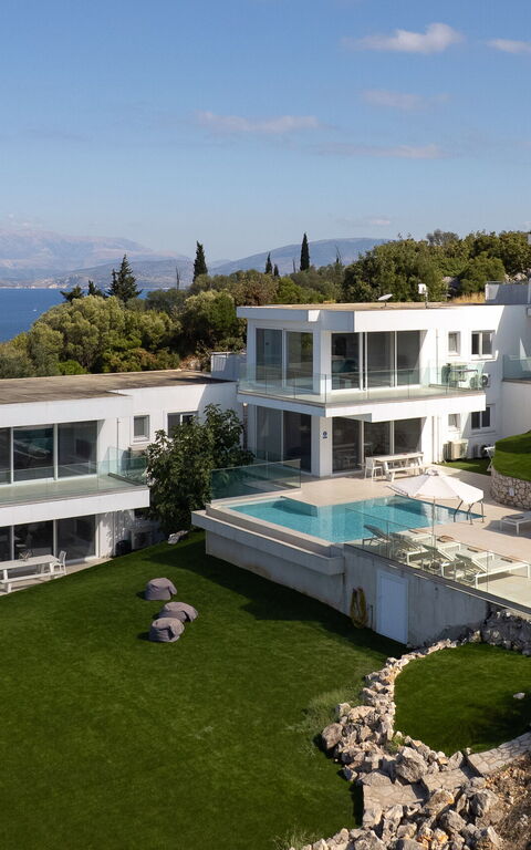 Villa Nafsika: Have, pool, Udendørs, Udvendige, Visninger