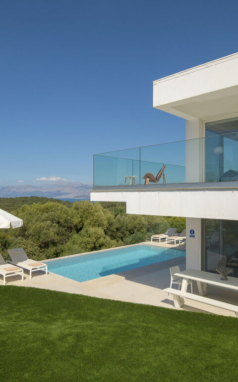 Villa Nafsika: Have, pool, Udendørs, Udvendige, Visninger