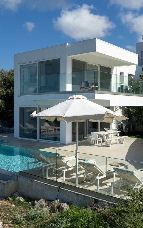 Villa Nafsika: pool, Udendørs, Udvendige