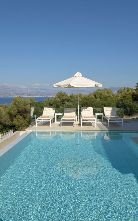 Villa Nafsika: pool, Udendørs, Udvendige, Visninger