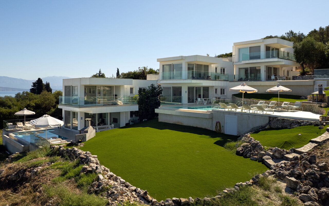 Villa Nafsika: Have, Udendørs, Udvendige