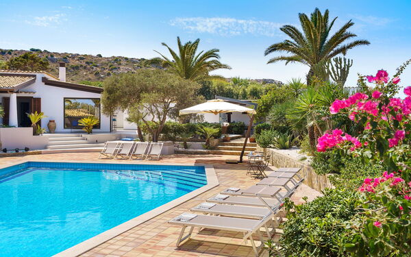 Villa Cala Mancina: pool, Udendørs, Udvendige