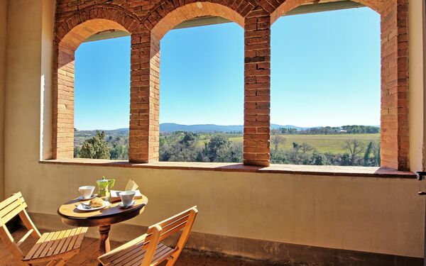 Palazzo del Capitano: Altan / terrasse / gårdhave, Udendørs
