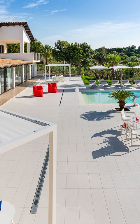 Villa Camemi: pool, Sommer, Udendørs