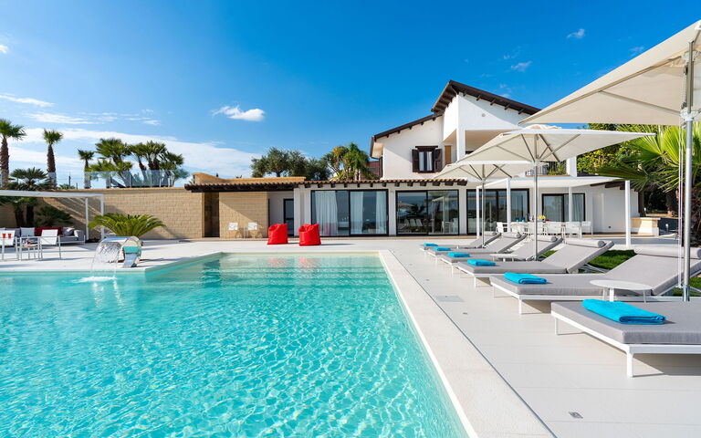 Villa Camemi: pool, Sommer, Udendørs, Udvendige