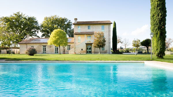 Villa Apollinare: pool, Sommer