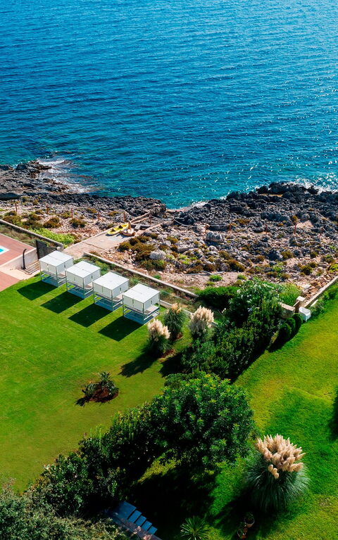 Villa Angelina: Have, Udendørs, Visninger