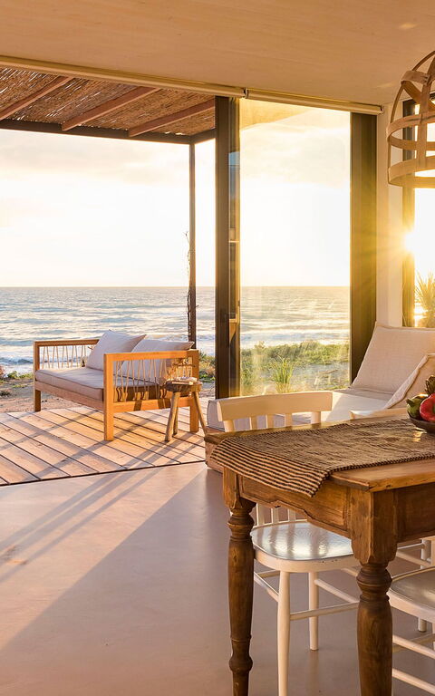 Circe: Frokostlokale, Køkken, Stue