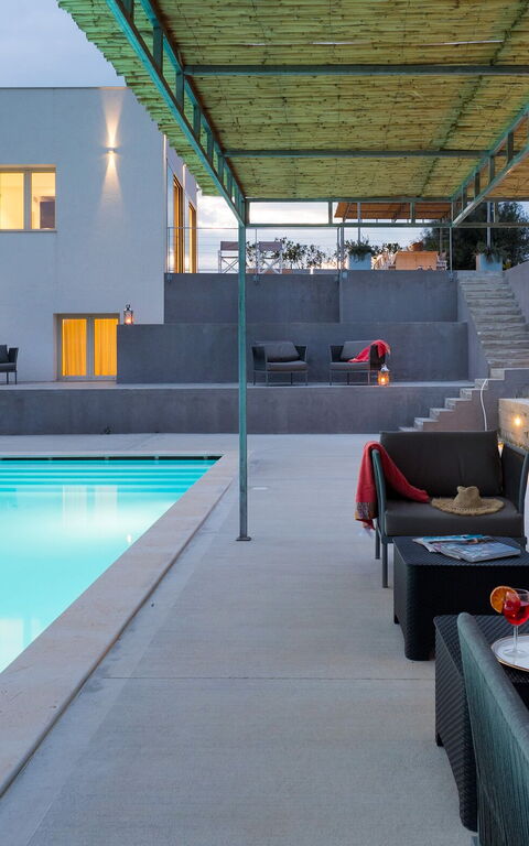 Villa Contra: pool, Udendørs