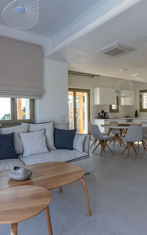 Villa Lyra: Frokostlokale, Køkken, Stue