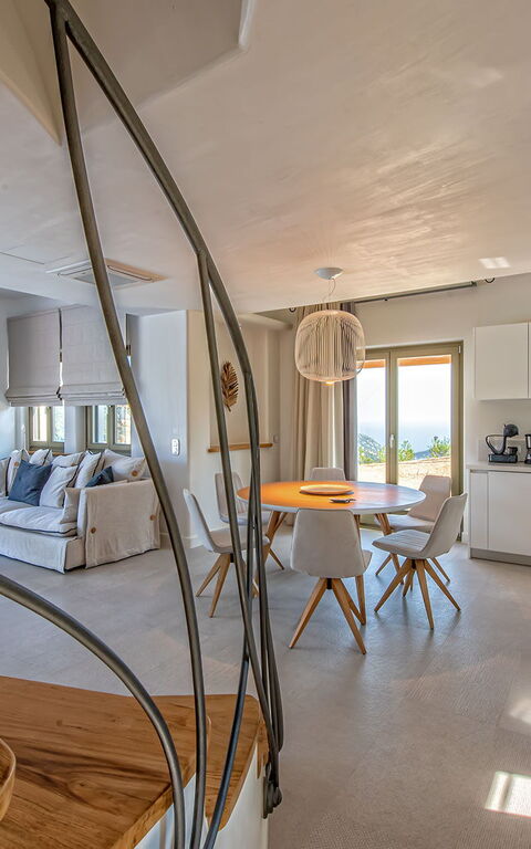 Villa Lyra: Frokostlokale, Køkken, Stue