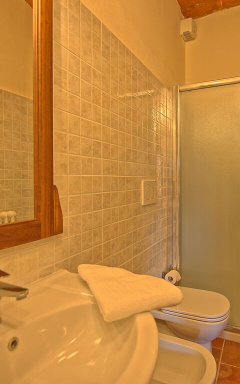 Nicola: Badeværelse