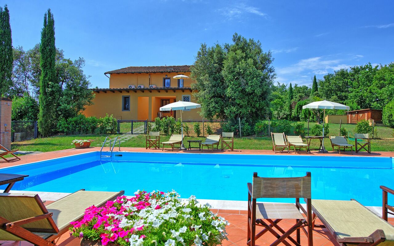 Nicola: pool, Sommer, Udendørs