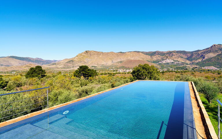 Etna Retreat: pool