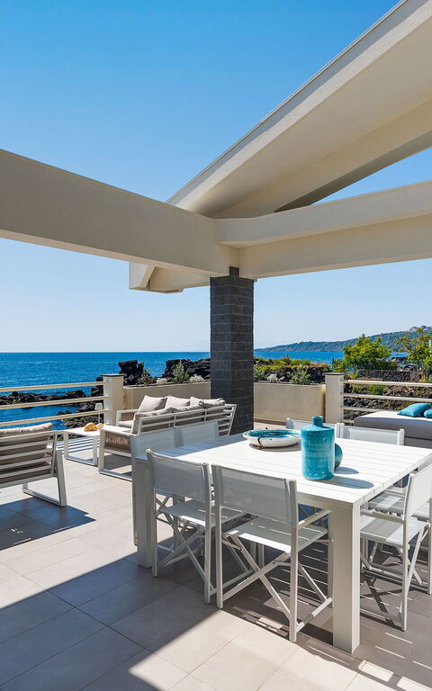 Villa Isabella: Altan / terrasse / gårdhave