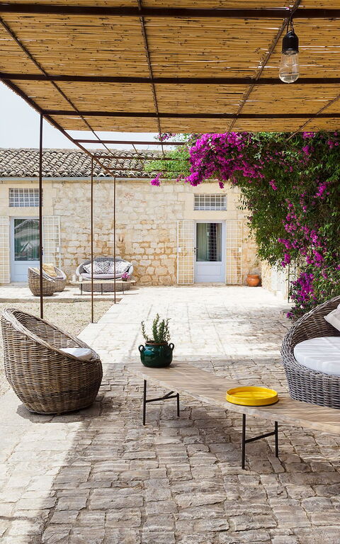 Villa Dimora Pura: Altan / terrasse / gårdhave