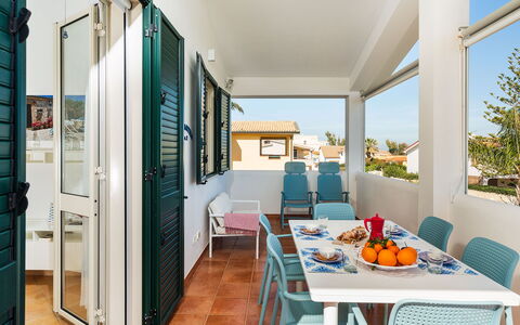 Feriebolig Calantha: Frokostlokale, Køkken, Stue