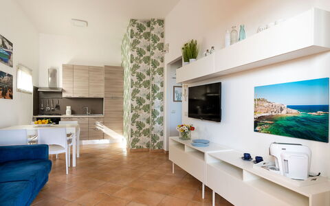 Feriebolig Euthalia: Frokostlokale, Køkken, Stue