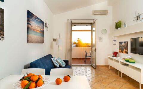 Feriebolig Fillide: Frokostlokale, Køkken, Stue