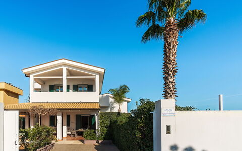 Feriebolig Kalika: Have