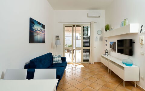 Feriebolig Kalika: Frokostlokale, Køkken, Stue