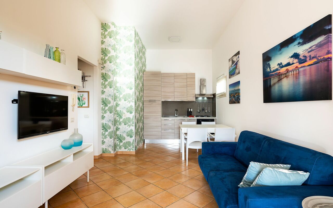 Feriebolig Kalika: Frokostlokale, Køkken, Stue