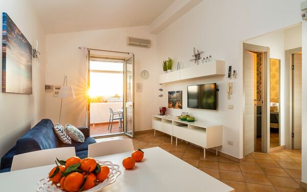 Feriebolig Fillide: Frokostlokale, Køkken, Stue