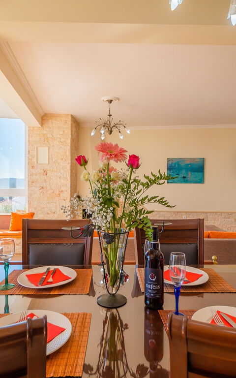 Villa Dinos: Frokostlokale