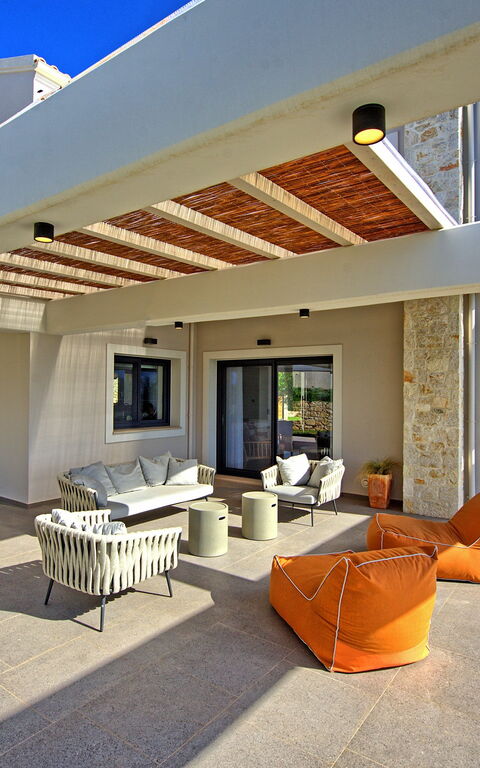 Villa Ebellina: Altan / terrasse / gårdhave