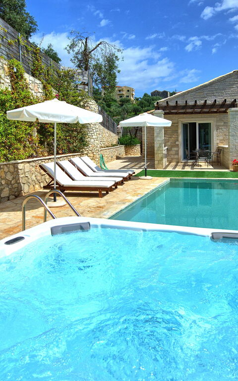 Villa Jacaranda: Have, pool