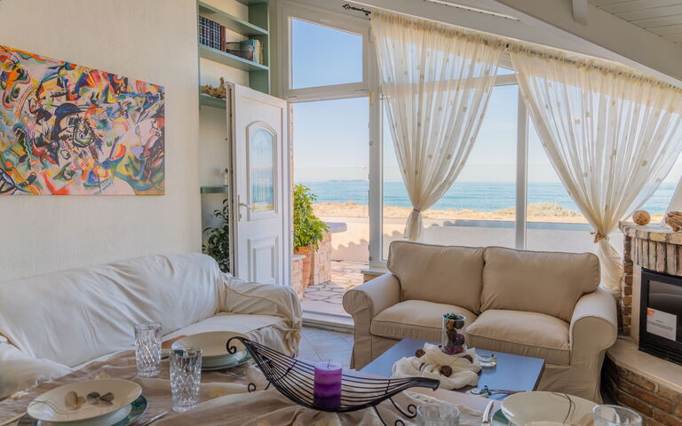 Beach Villa Athanasia: Stue