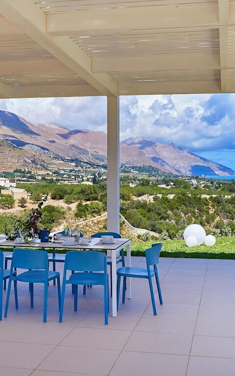 Villa Etesiae: Udendørs