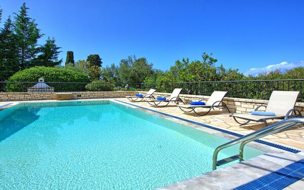 Villa Dimitris: pool, Sommer