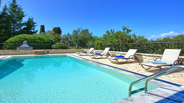 Villa Dimitris: pool, Sommer