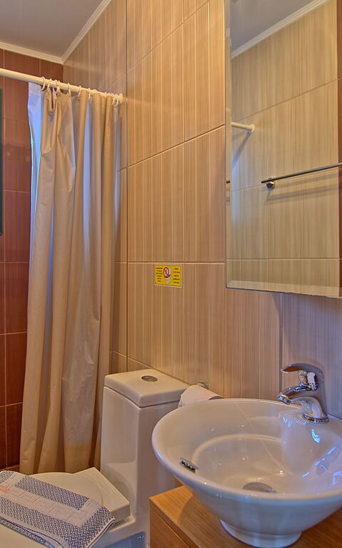 Villa Koules: Badeværelse