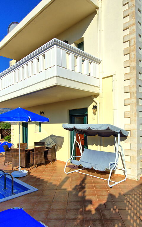 Villa Koules: pool, Udendørs