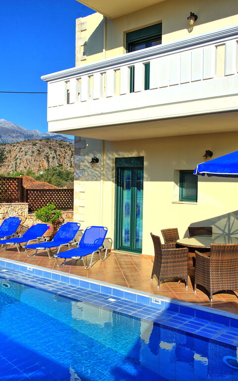 Villa Koules: pool, Udendørs, Udvendige