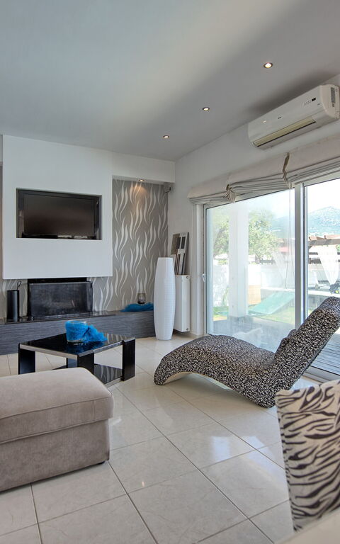 Beach Villa Christina: Stue