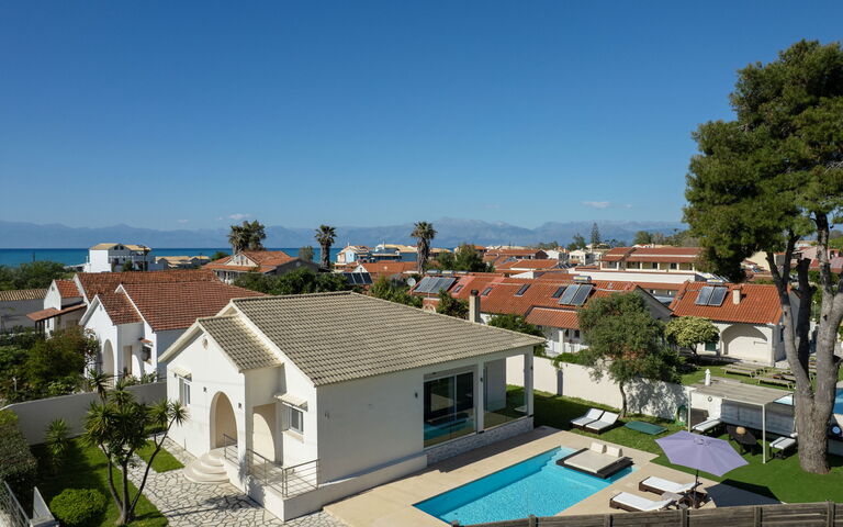 Beach Villa Christina