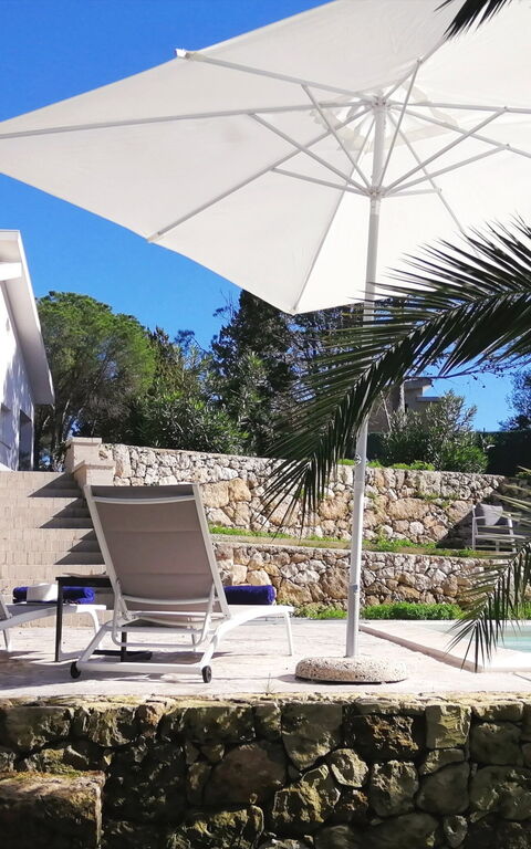 Nerodavola: Udvendige