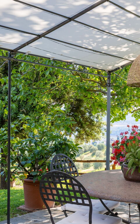 San Guido: Have, Udendørs